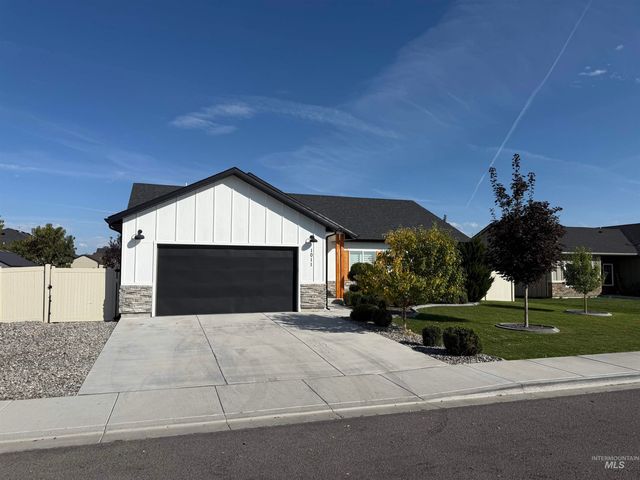 1011 Thunder Mountain St, Kimberly, ID 83341