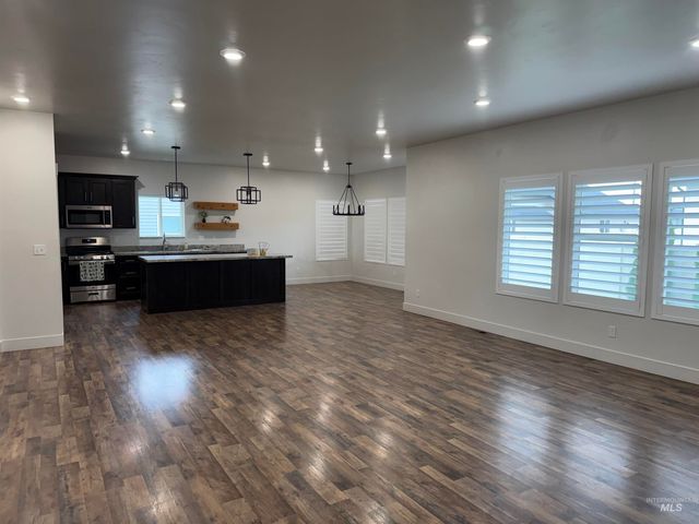 1011 Thunder Mountain St, Kimberly, ID 83341