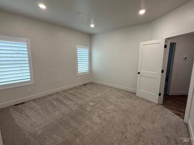 1011 Thunder Mountain St, Kimberly, ID 83341