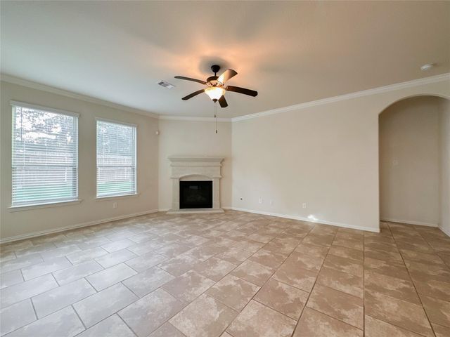 110 S Sawbridge Circle, Spring, TX 77389