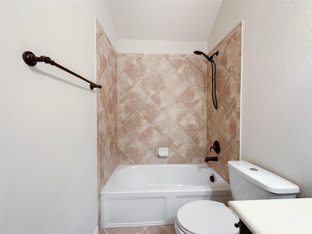 110 S Sawbridge Circle, Spring, TX 77389