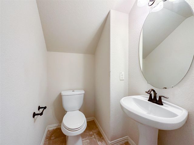 110 S Sawbridge Circle, Spring, TX 77389