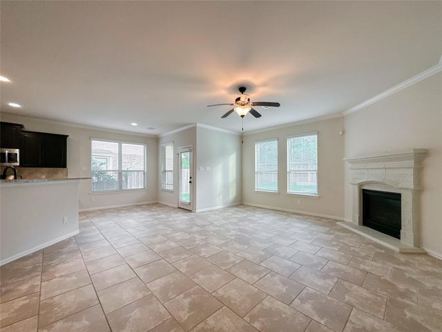110 S Sawbridge Circle, Spring, TX 77389