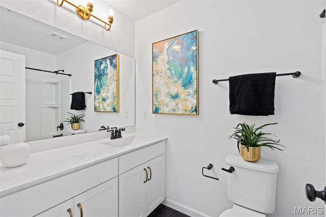 2 Sterling at River Bluffs Manors, Florissant, MO 63031