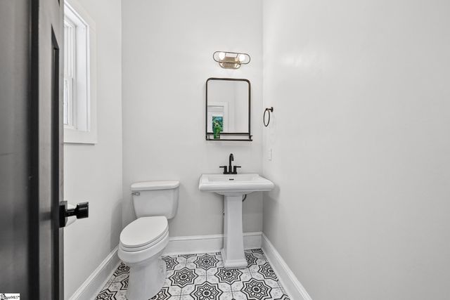 499 Lucas Court, Spartanburg, SC 29302