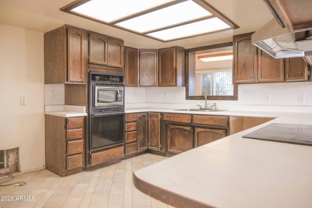 11291 N DYSART Road, El Mirage, AZ 85335