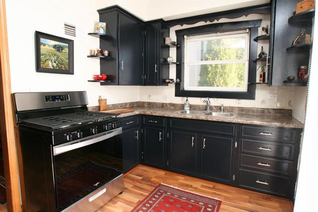 906 Benton Avenue, Janesville, WI 53545