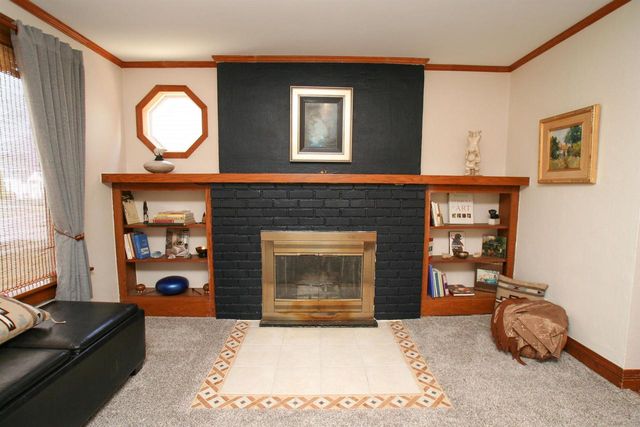 906 Benton Avenue, Janesville, WI 53545