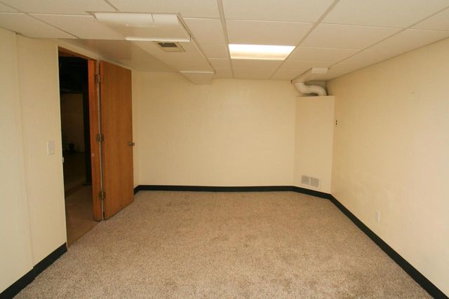 906 Benton Avenue, Janesville, WI 53545