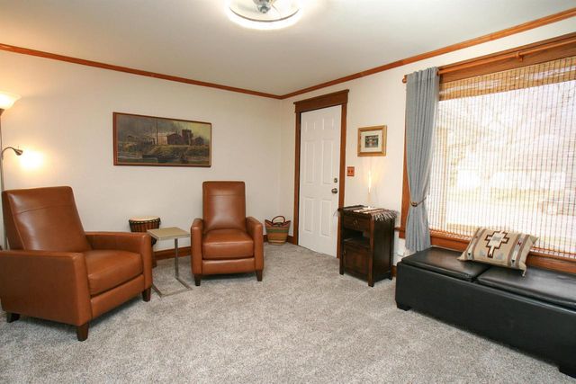 906 Benton Avenue, Janesville, WI 53545