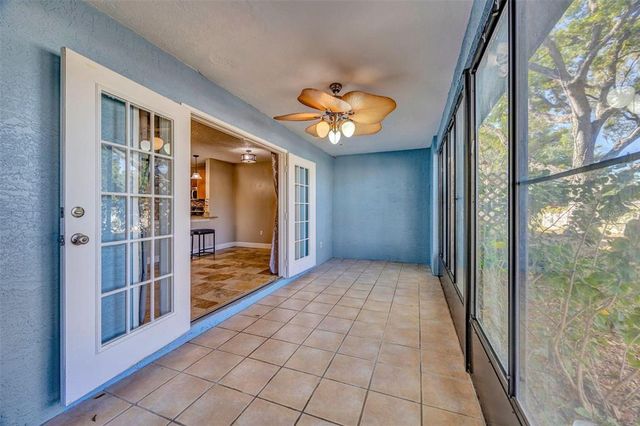 4239 BRENTWOOD PARK CIRCLE, Tampa, FL 33624