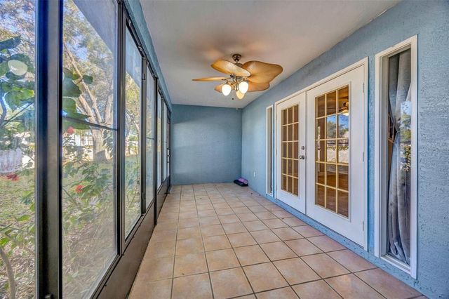 4239 BRENTWOOD PARK CIRCLE, Tampa, FL 33624