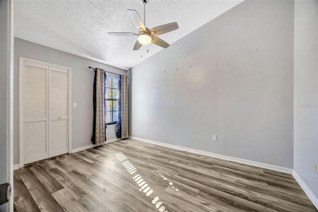 4239 BRENTWOOD PARK CIRCLE, Tampa, FL 33624