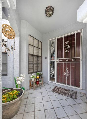 4239 BRENTWOOD PARK CIRCLE, Tampa, FL 33624