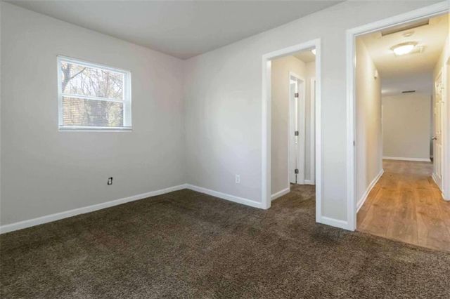 2361 Swallow SE Circle, Atlanta, GA 30315