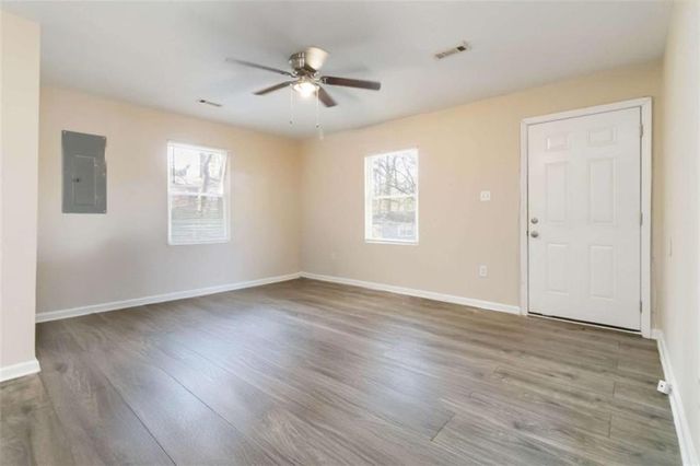 2361 Swallow SE Circle, Atlanta, GA 30315