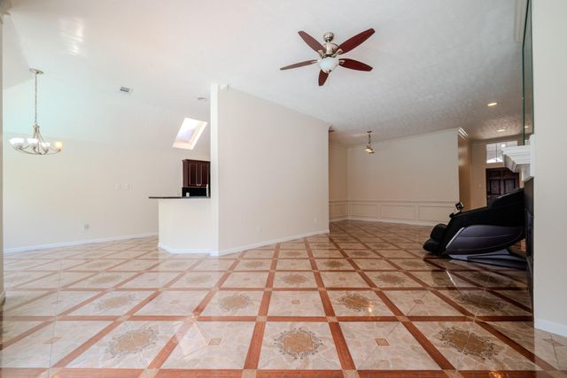 1411 Clear Valley Drive, Houston, TX 77014