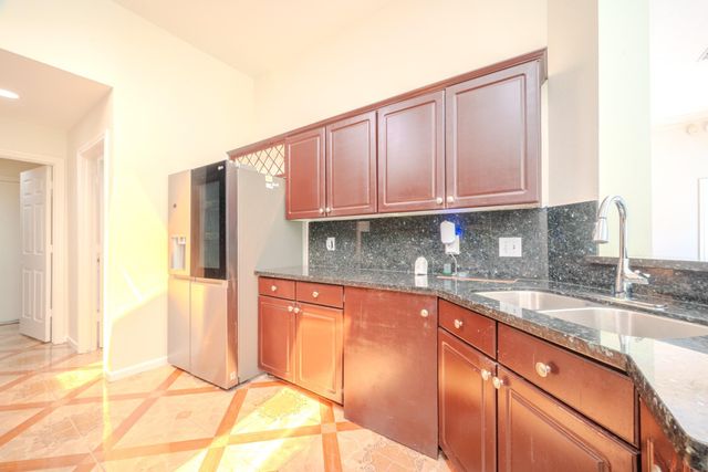 1411 Clear Valley Drive, Houston, TX 77014