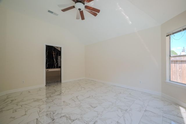 1411 Clear Valley Drive, Houston, TX 77014