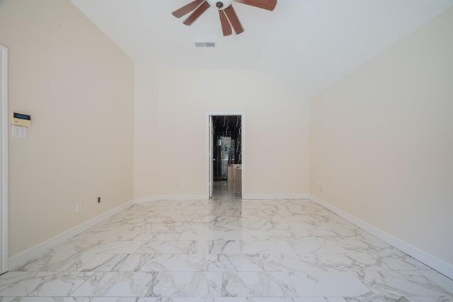 1411 Clear Valley Drive, Houston, TX 77014