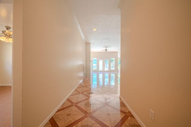 1411 Clear Valley Drive, Houston, TX 77014