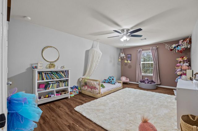 2414 Lakeway Drive, Friendswood, TX 77546