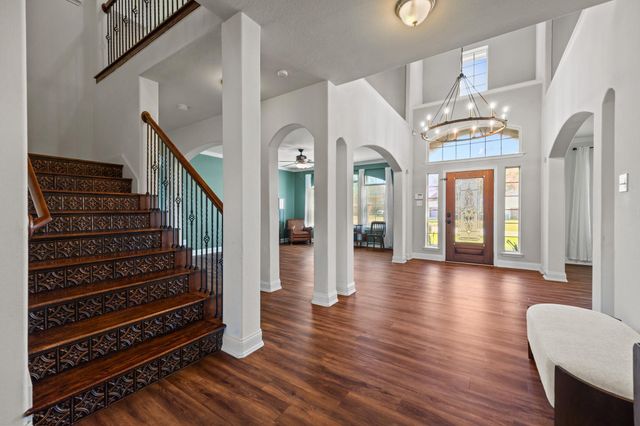 2414 Lakeway Drive, Friendswood, TX 77546