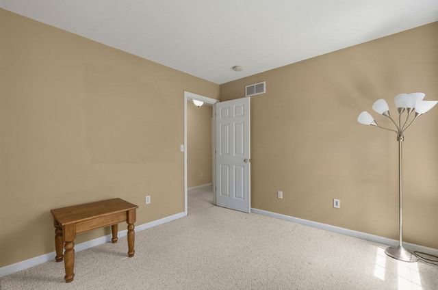 196 Raymond Rd, Plymouth, MA 02360