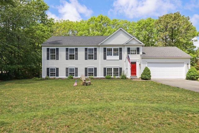 196 Raymond Rd, Plymouth, MA 02360