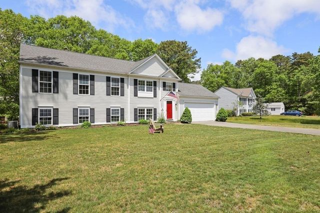 196 Raymond Rd, Plymouth, MA 02360