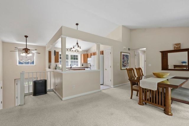 196 Raymond Rd, Plymouth, MA 02360