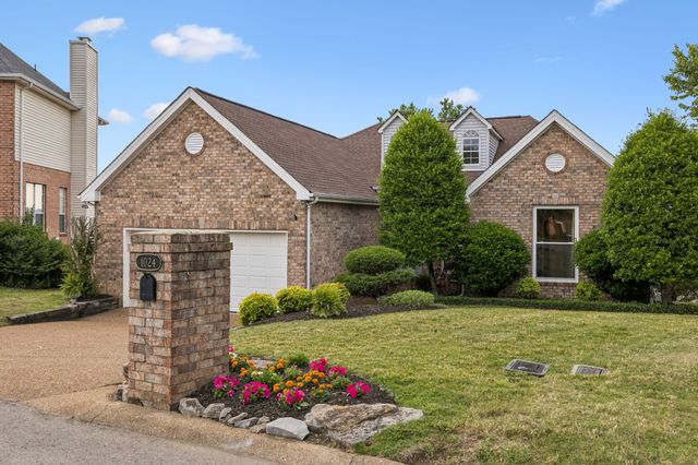 1024 N Clubhouse Ct, Franklin, TN 37067