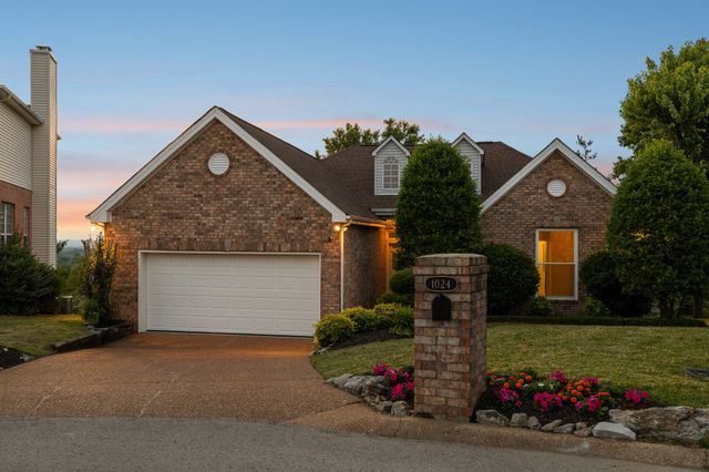1024 N Clubhouse Ct, Franklin, TN 37067