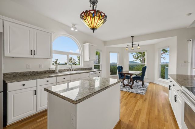 1024 N Clubhouse Ct, Franklin, TN 37067