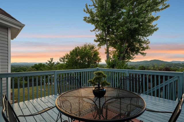 1024 N Clubhouse Ct, Franklin, TN 37067