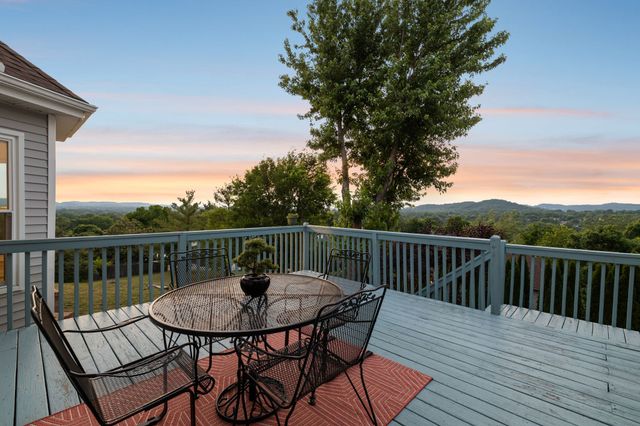 1024 N Clubhouse Ct, Franklin, TN 37067