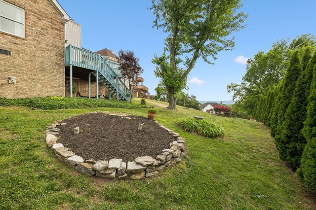 1024 N Clubhouse Ct, Franklin, TN 37067
