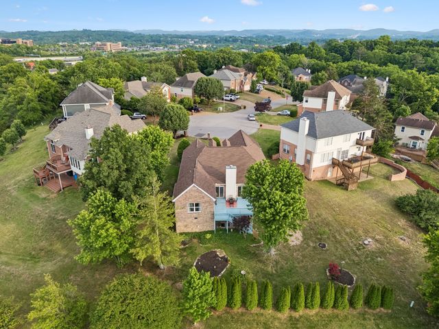 1024 N Clubhouse Ct, Franklin, TN 37067