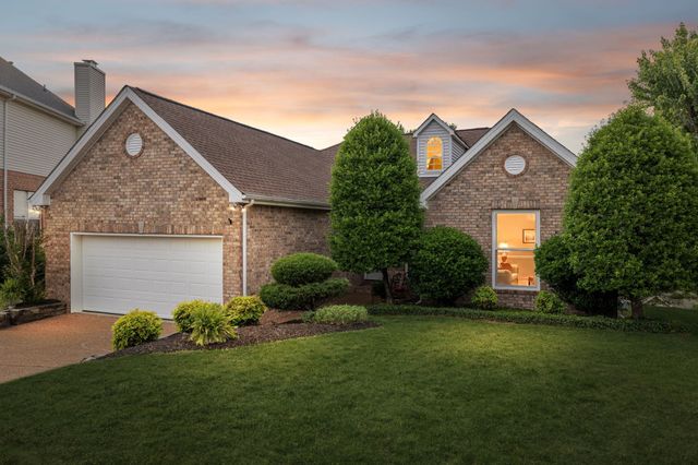 1024 N Clubhouse Ct, Franklin, TN 37067