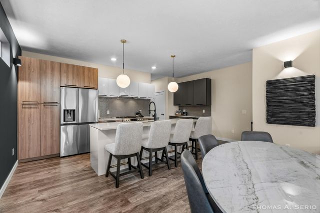 593 W Webster Avenue, Muskegon, MI 49440