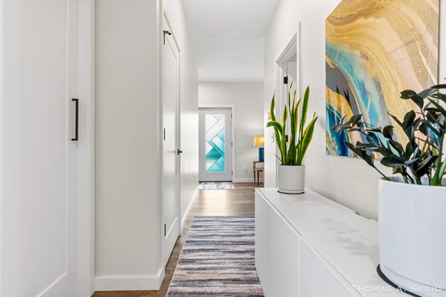 593 W Webster Avenue, Muskegon, MI 49440