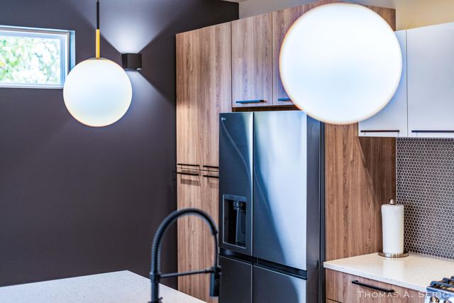 593 W Webster Avenue, Muskegon, MI 49440