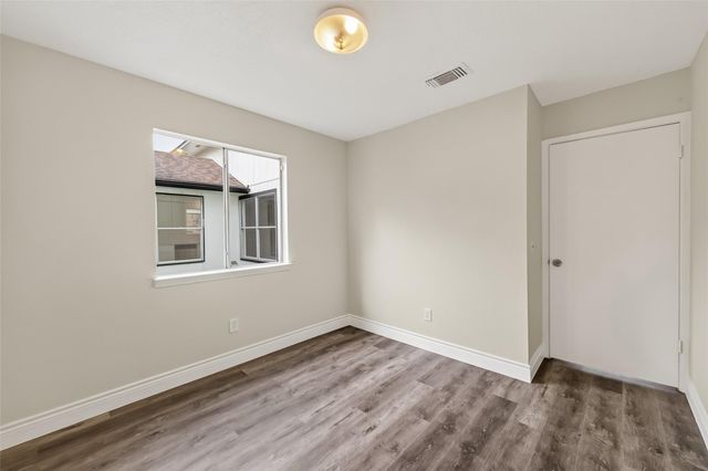 2106 Endicott Lane, Sugar Land, TX 77478