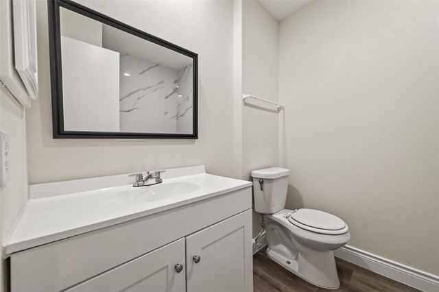 2106 Endicott Lane, Sugar Land, TX 77478
