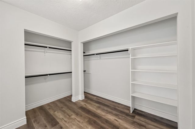 2106 Endicott Lane, Sugar Land, TX 77478