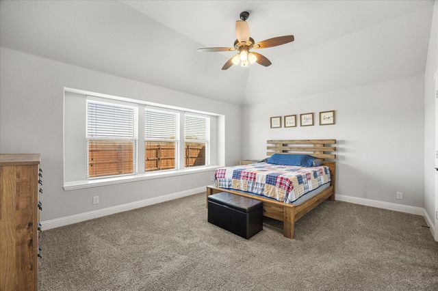 1129 Marigold Drive, Burleson, TX 76028