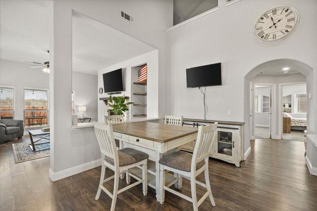 1129 Marigold Drive, Burleson, TX 76028