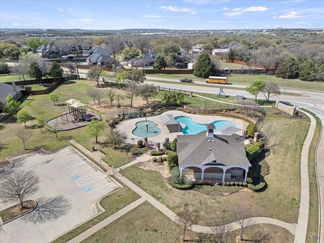 1129 Marigold Drive, Burleson, TX 76028