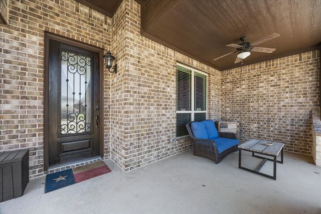 1129 Marigold Drive, Burleson, TX 76028