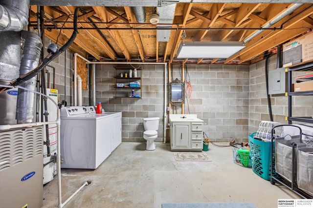 7006 Audrey Street, Omaha, NE 68138